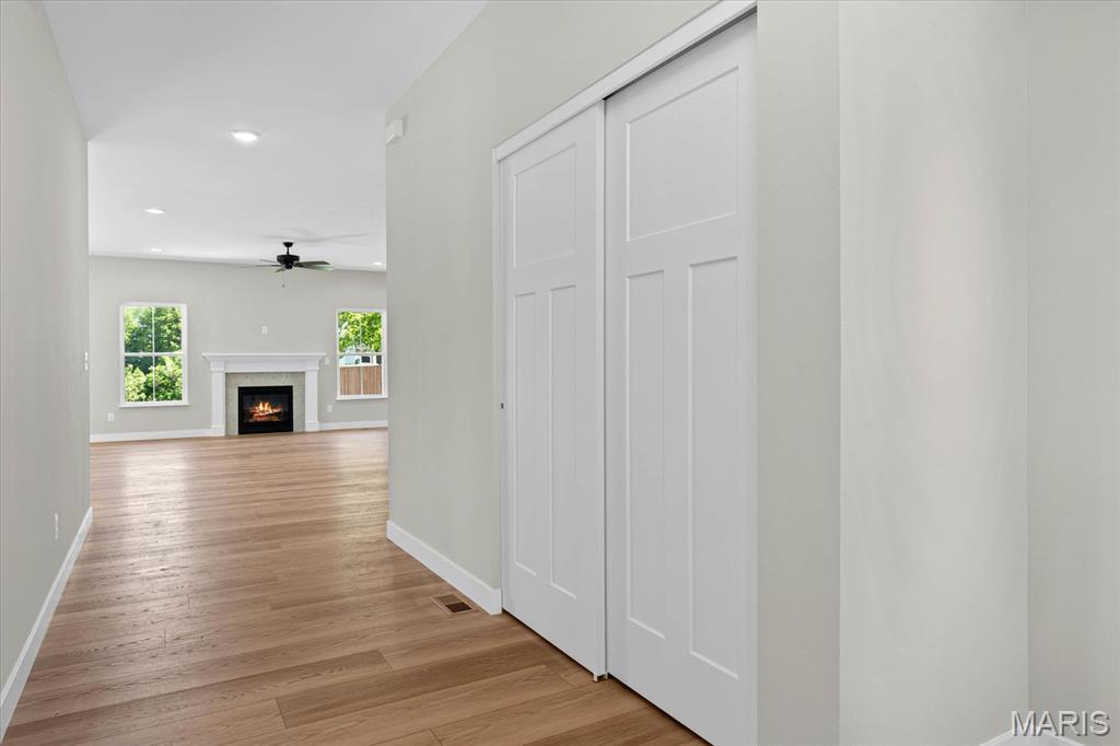 690 Vinci Dr Property Photo 6