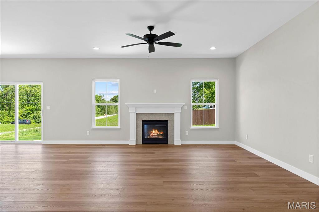 690 Vinci Dr Property Photo 12