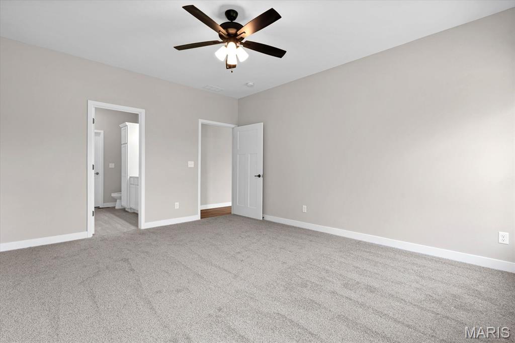690 Vinci Dr Property Photo 24