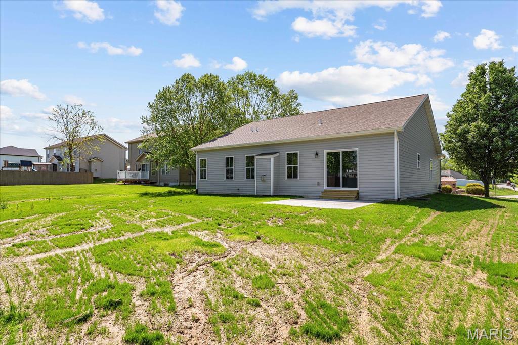 690 Vinci Dr Property Photo 31