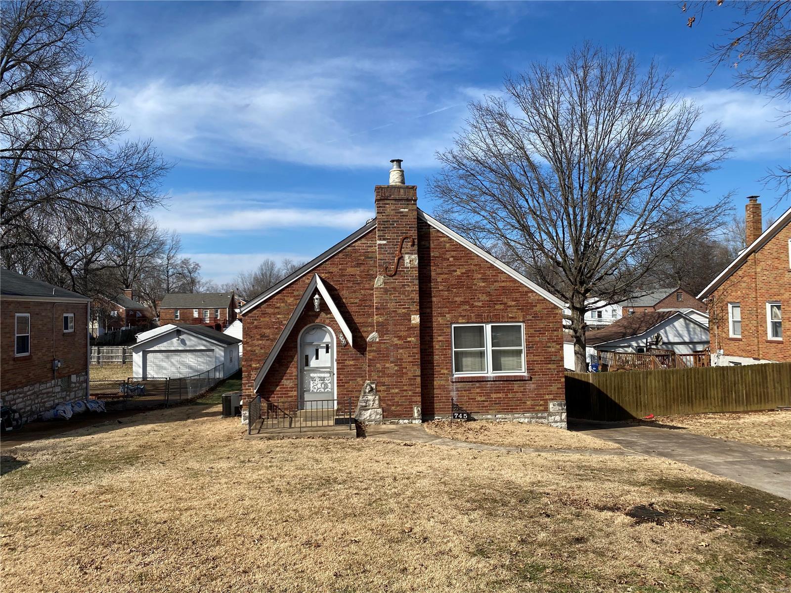 745 Pardella Avenue Property Photo