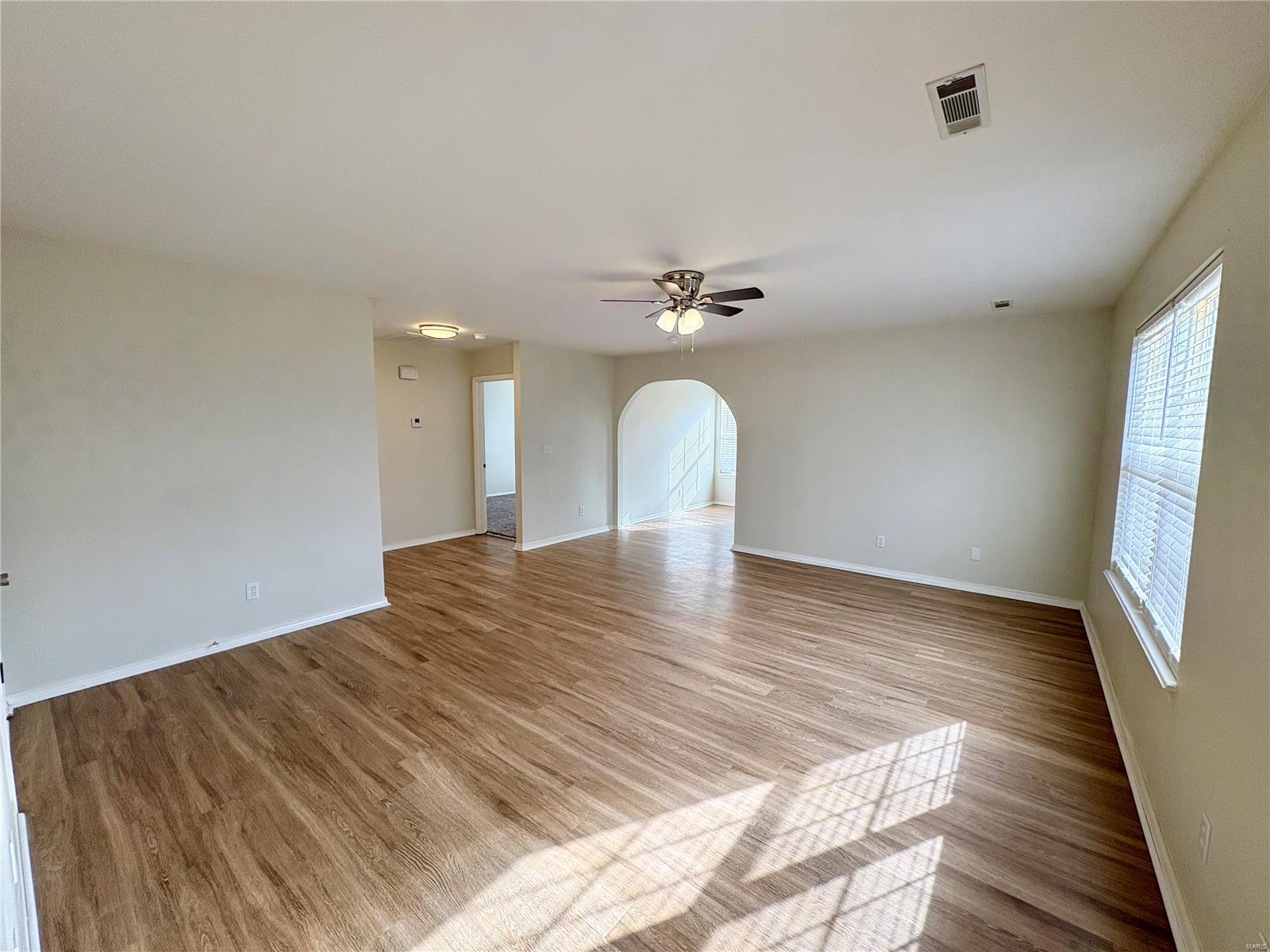 813 Breeze Court Property Photo 4