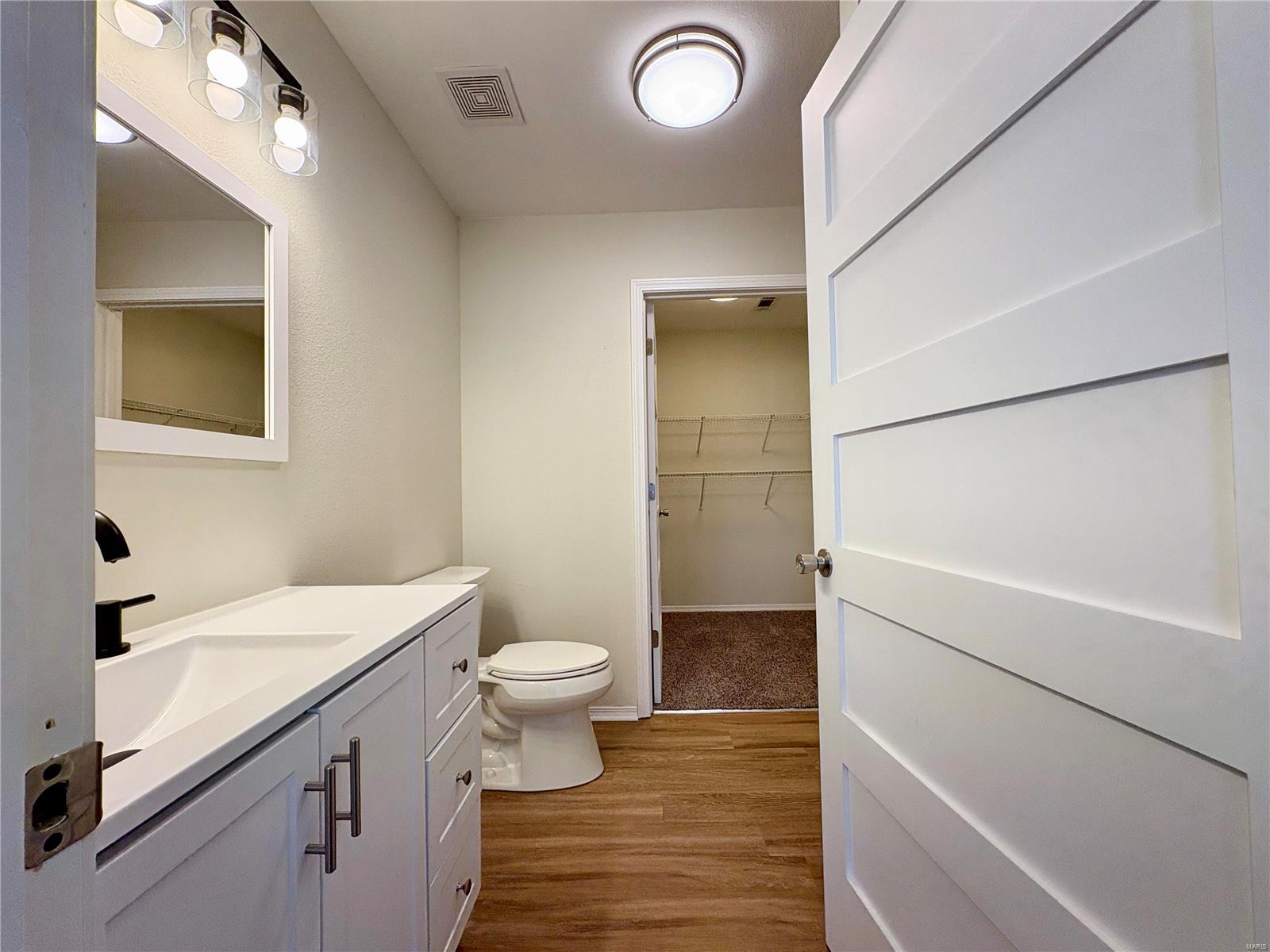 813 Breeze Court Property Photo 12