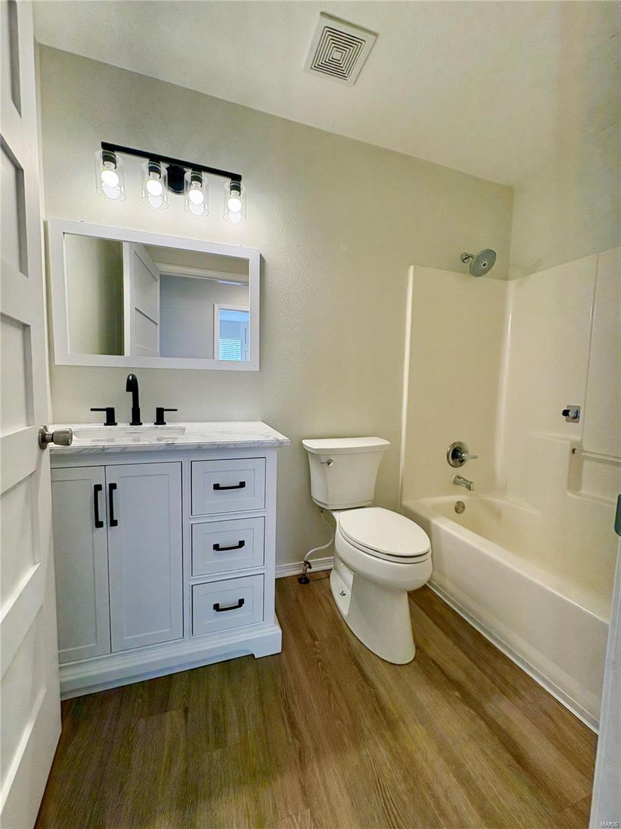 813 Breeze Court Property Photo 16