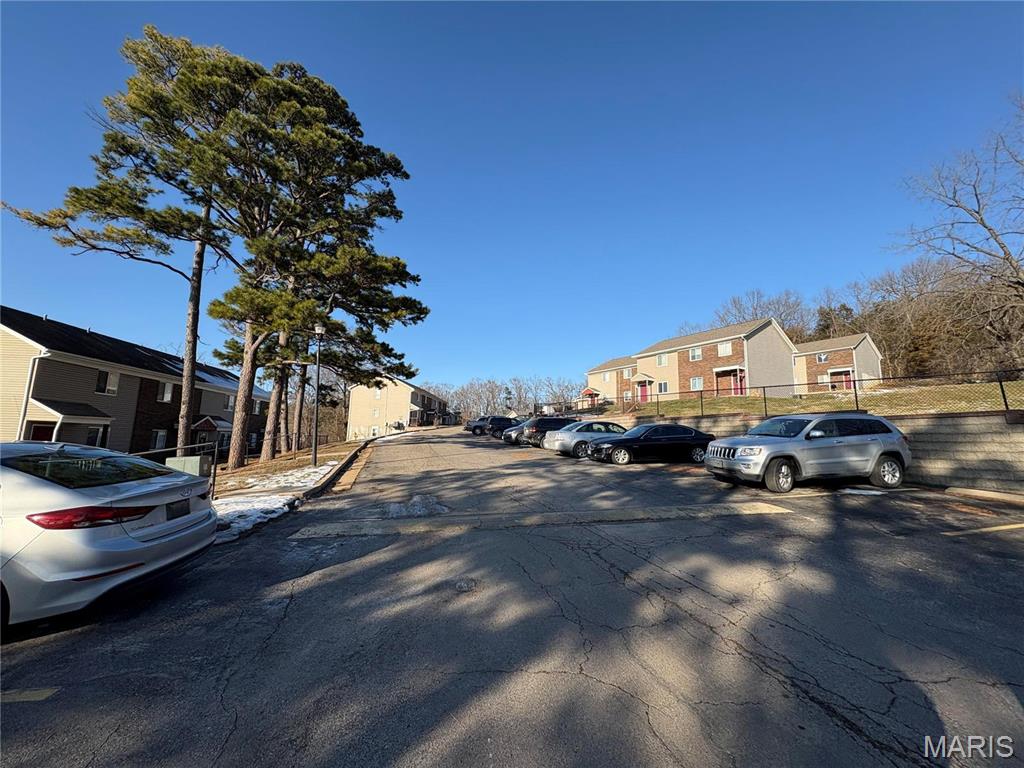 611 Palisades Drive Property Photo 1