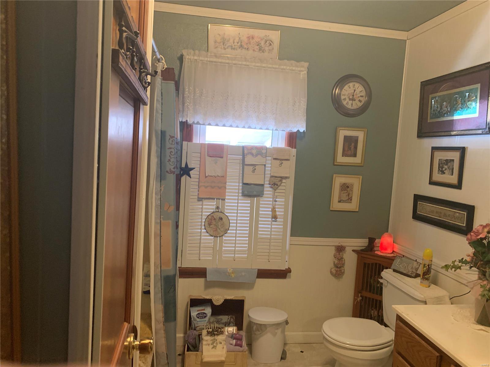 526 E Ste Maries Street Property Photo 13