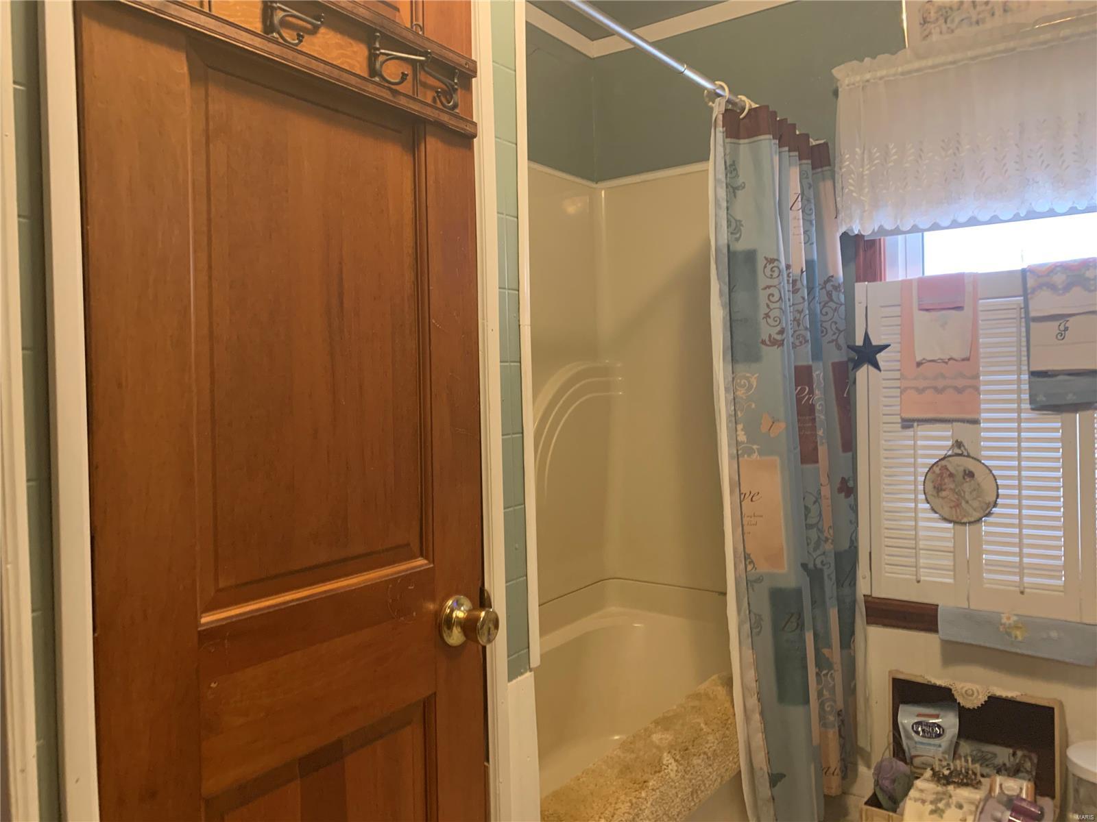 526 E Ste Maries Street Property Photo 14