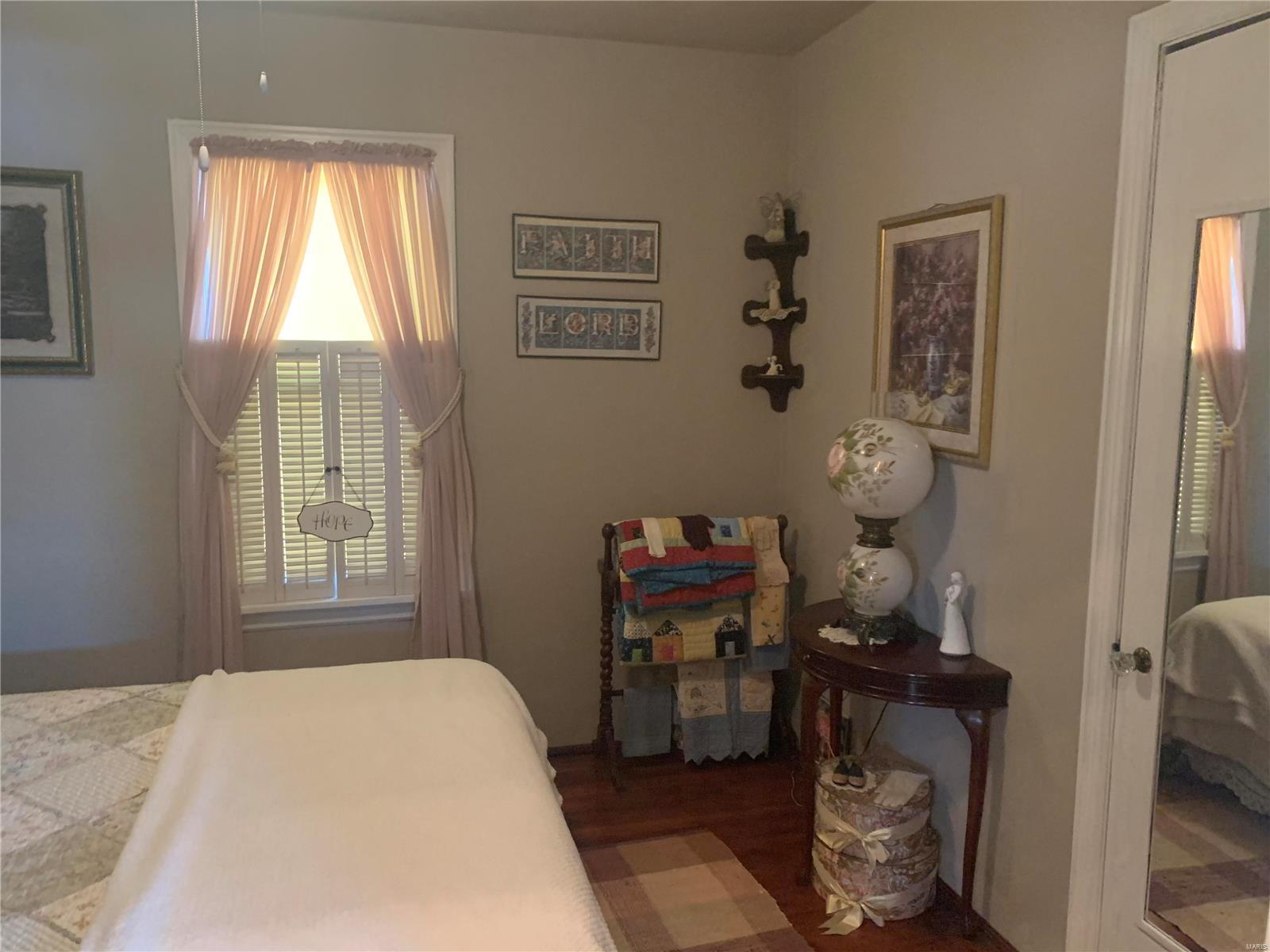 526 E Ste Maries Street Property Photo 17