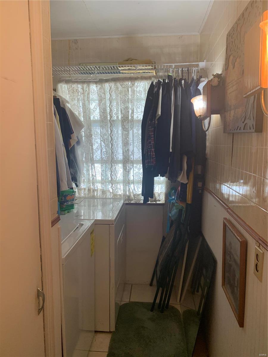 526 E Ste Maries Street Property Photo 18