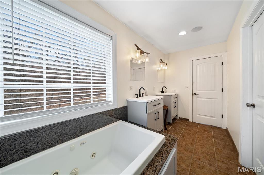 12 Dumaine Avenue Property Photo 17