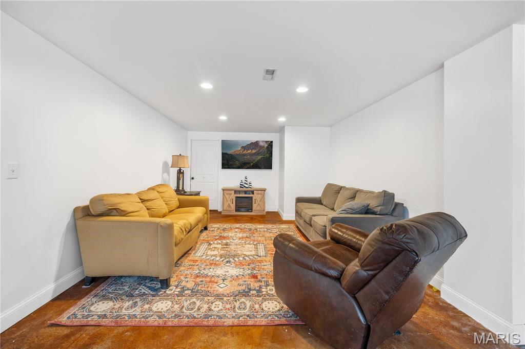 12 Dumaine Avenue Property Photo 20