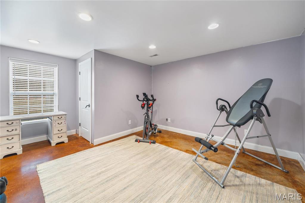 12 Dumaine Avenue Property Photo 23