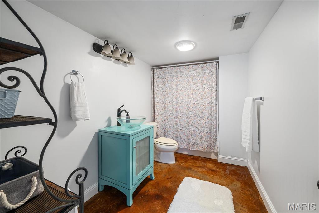 12 Dumaine Avenue Property Photo 24