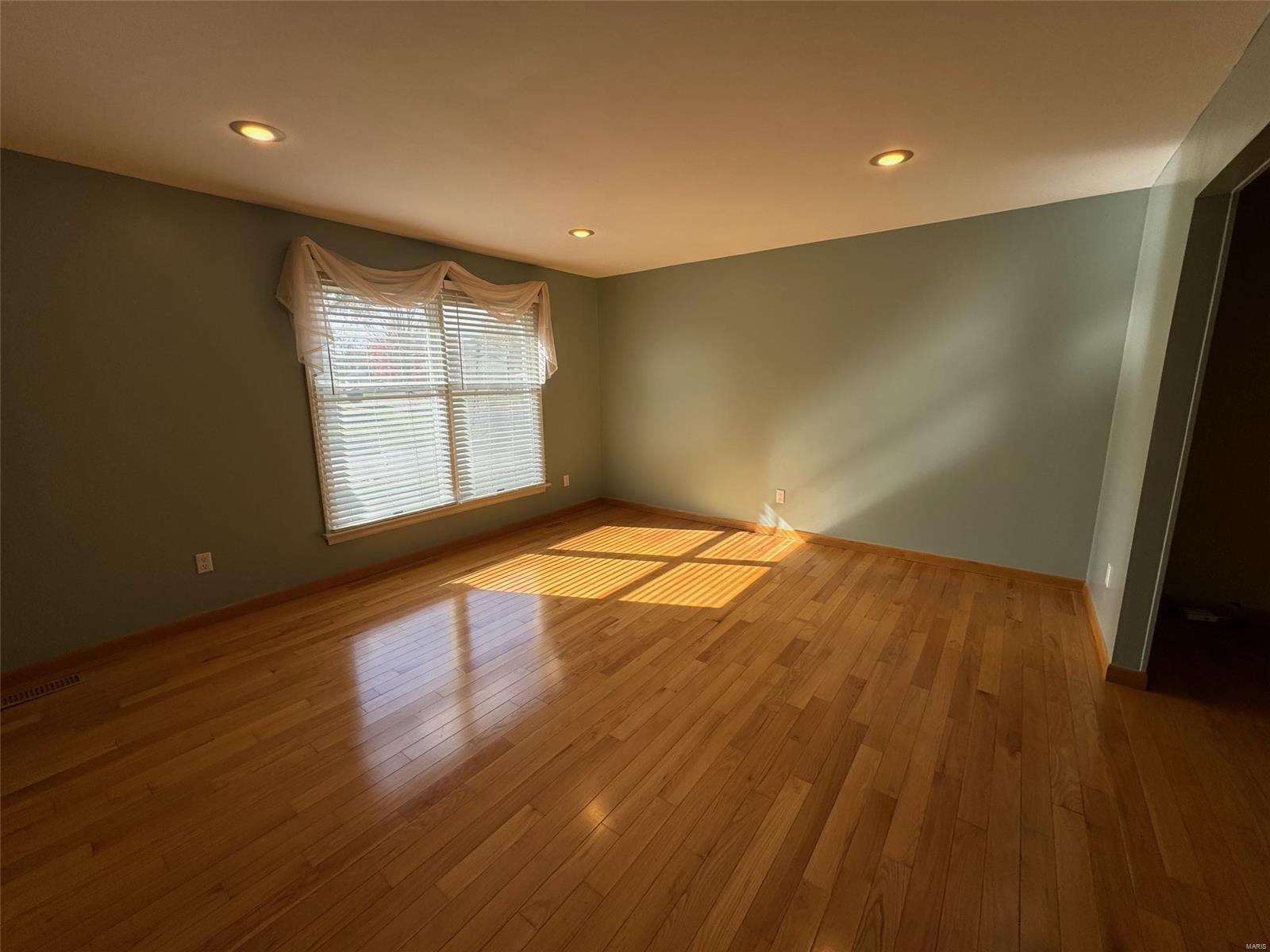 12383 Woodline Drive Property Photo 15