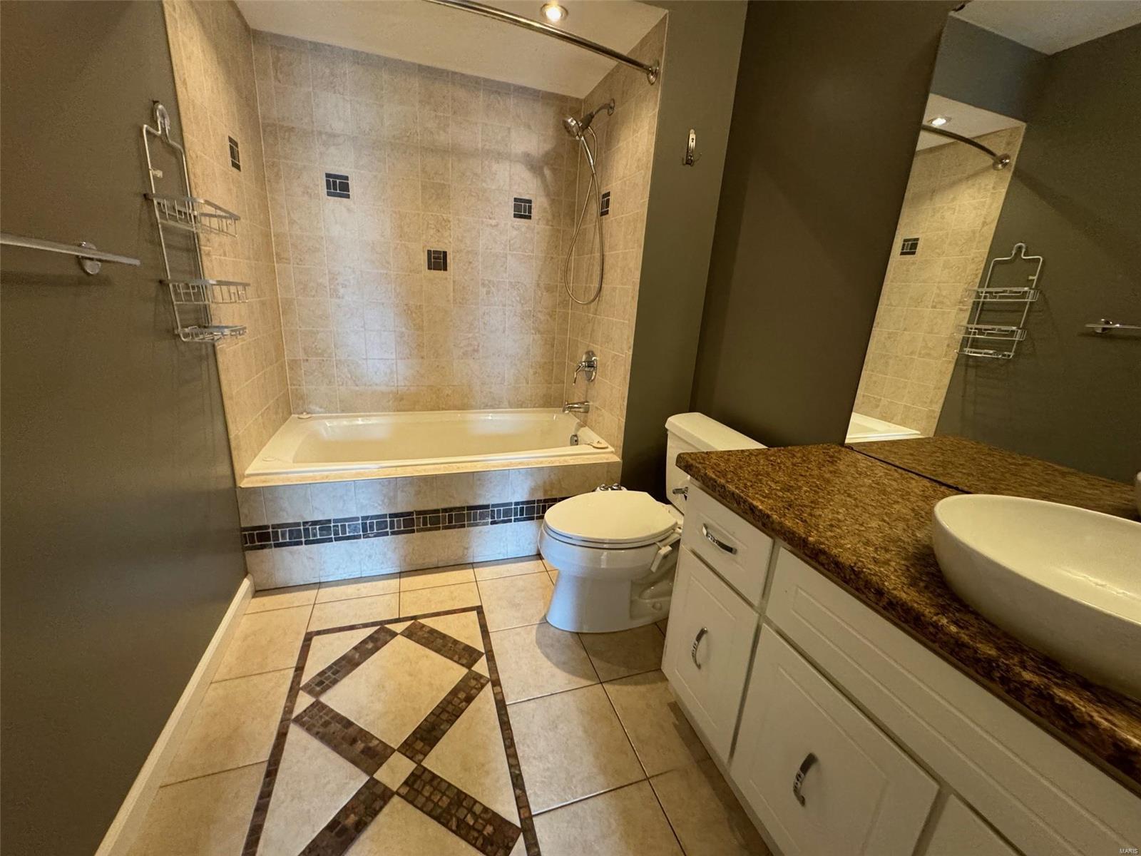 12383 Woodline Drive Property Photo 28