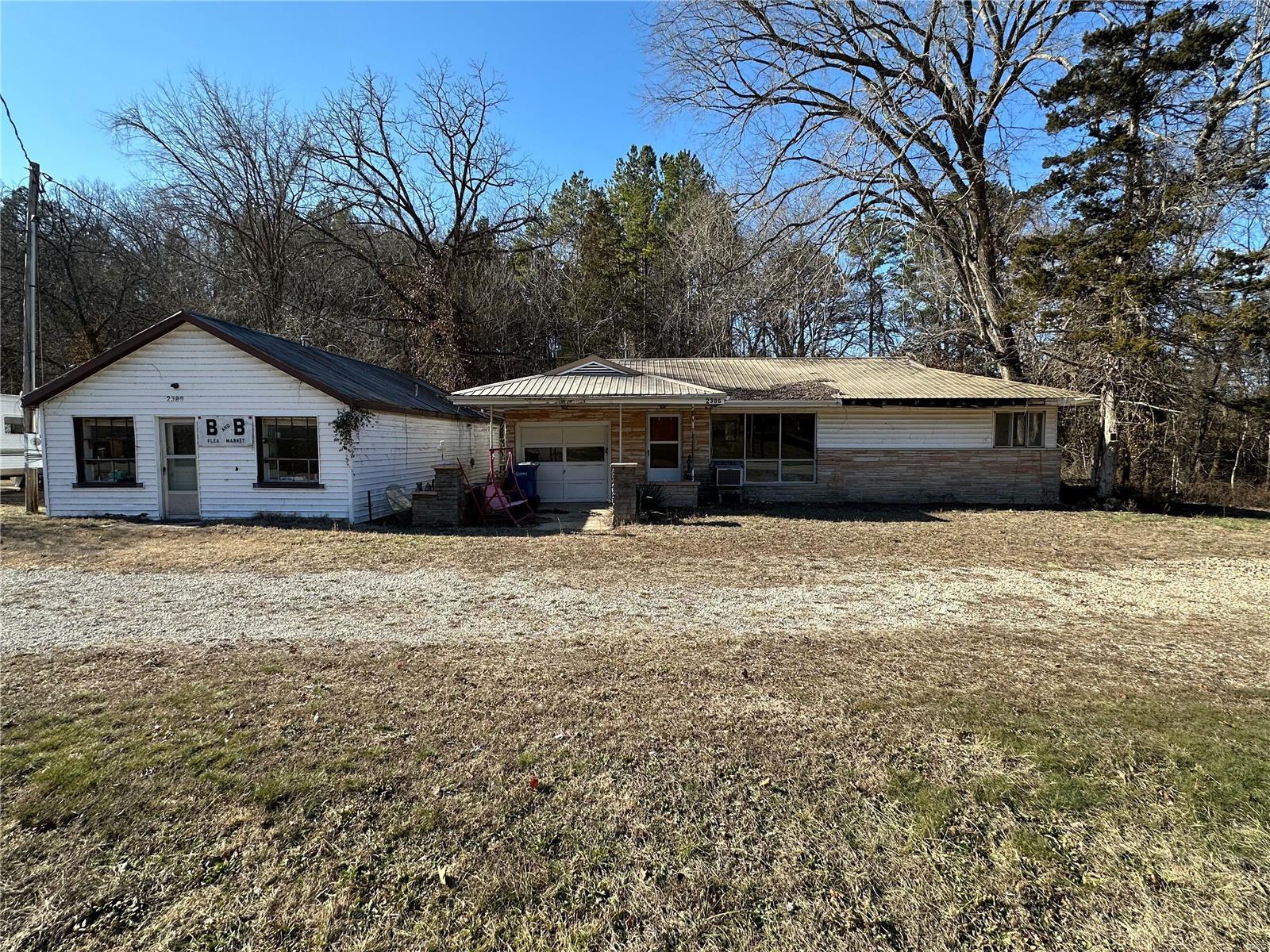 2388 Main Street Property Photo 1