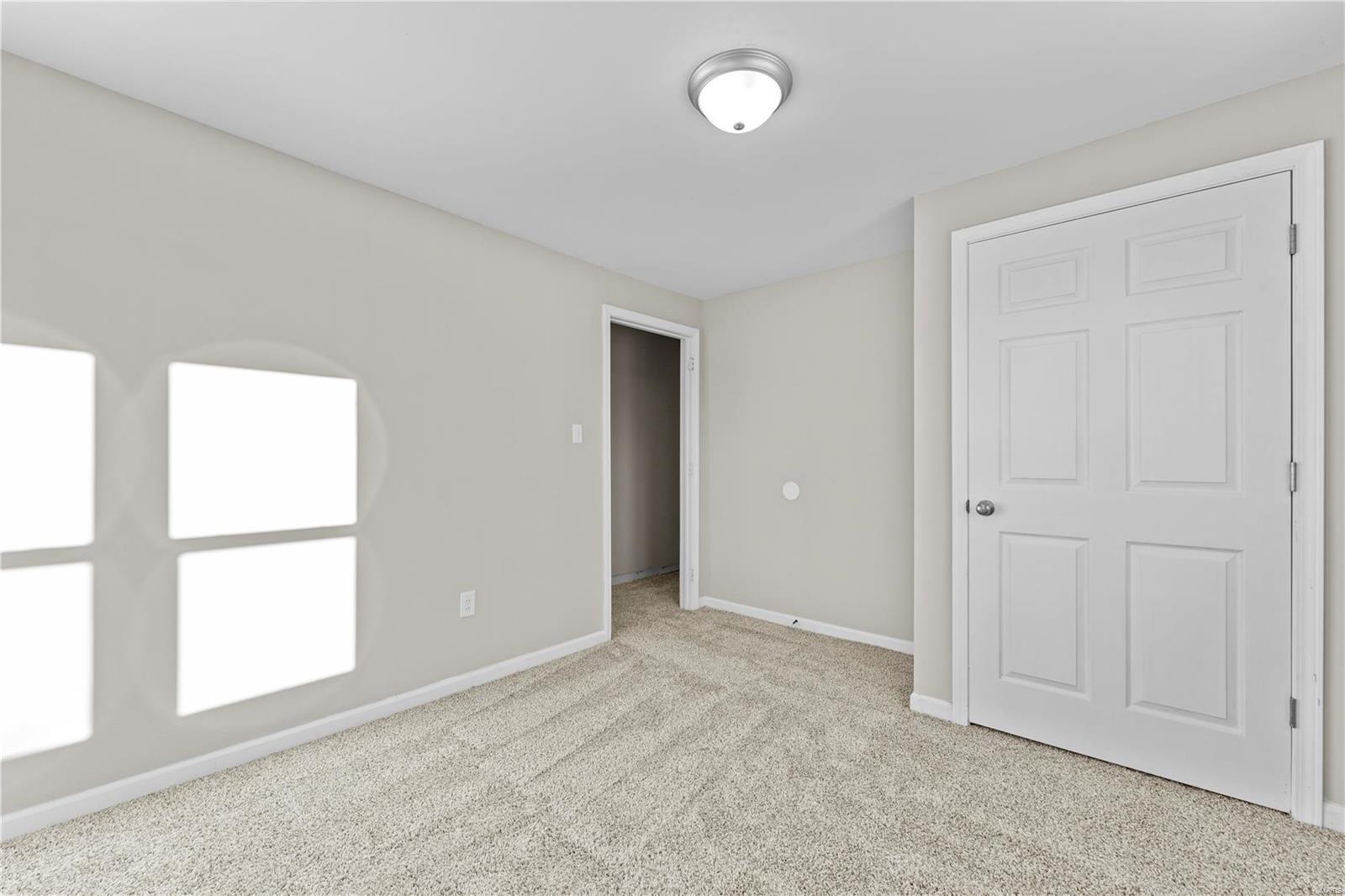 1138 N Washington Avenue Property Photo 6