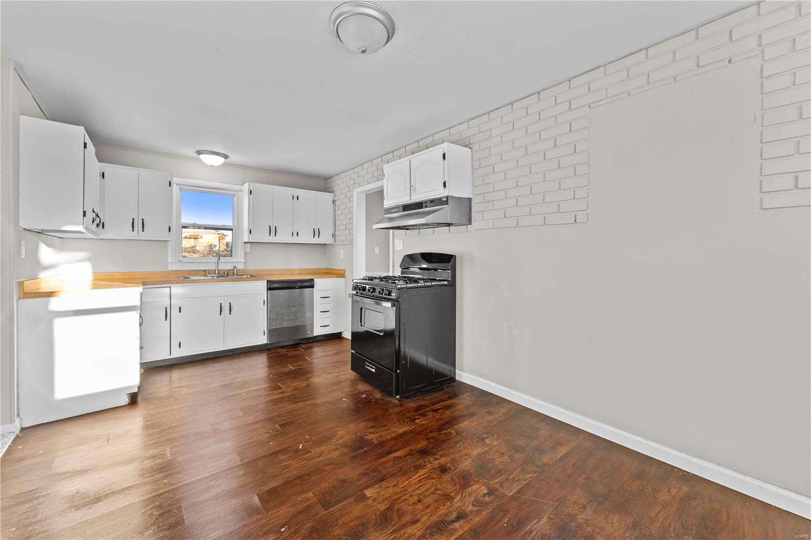 1138 N Washington Avenue Property Photo 12