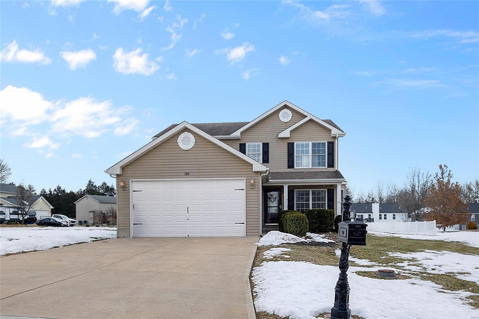208 Rockport Property Photo 2