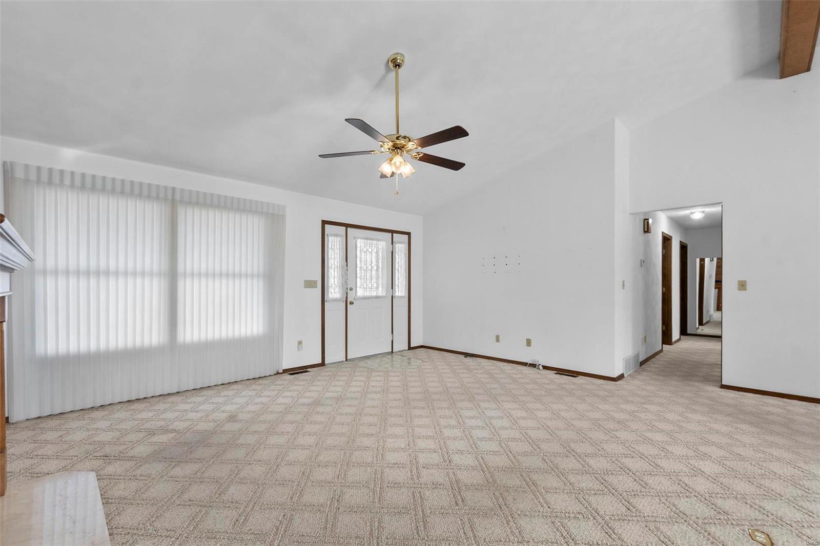 413 Huber Road Property Photo 5