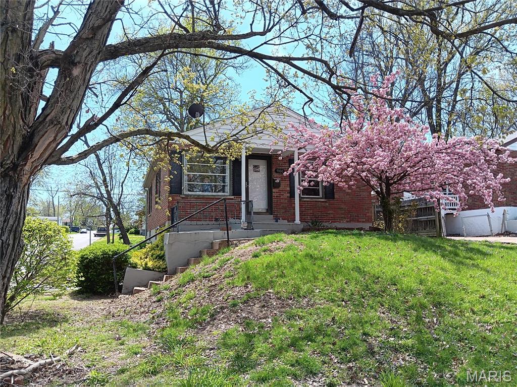 9100 Gedde Avenue Property Photo 2