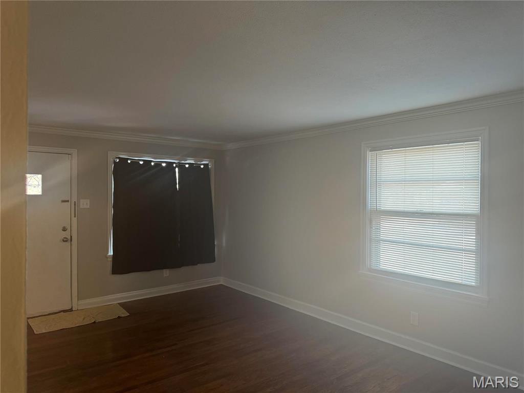 9100 Gedde Avenue Property Photo 6