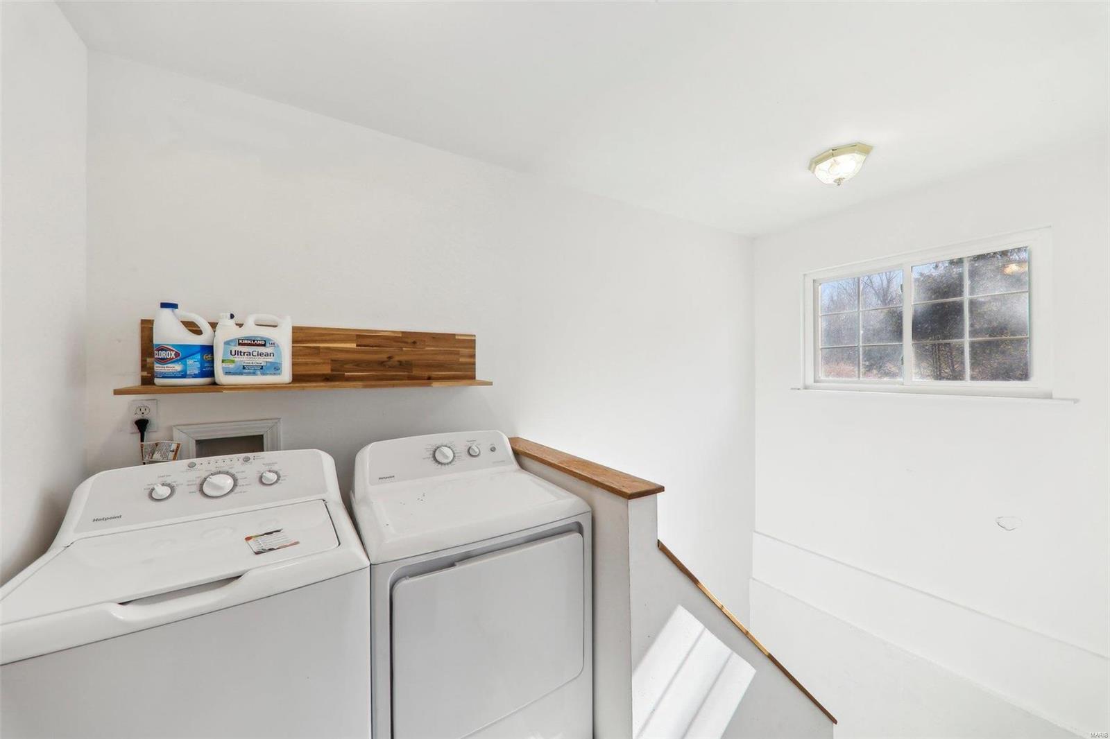 4043 E Shore Drive Property Photo 33