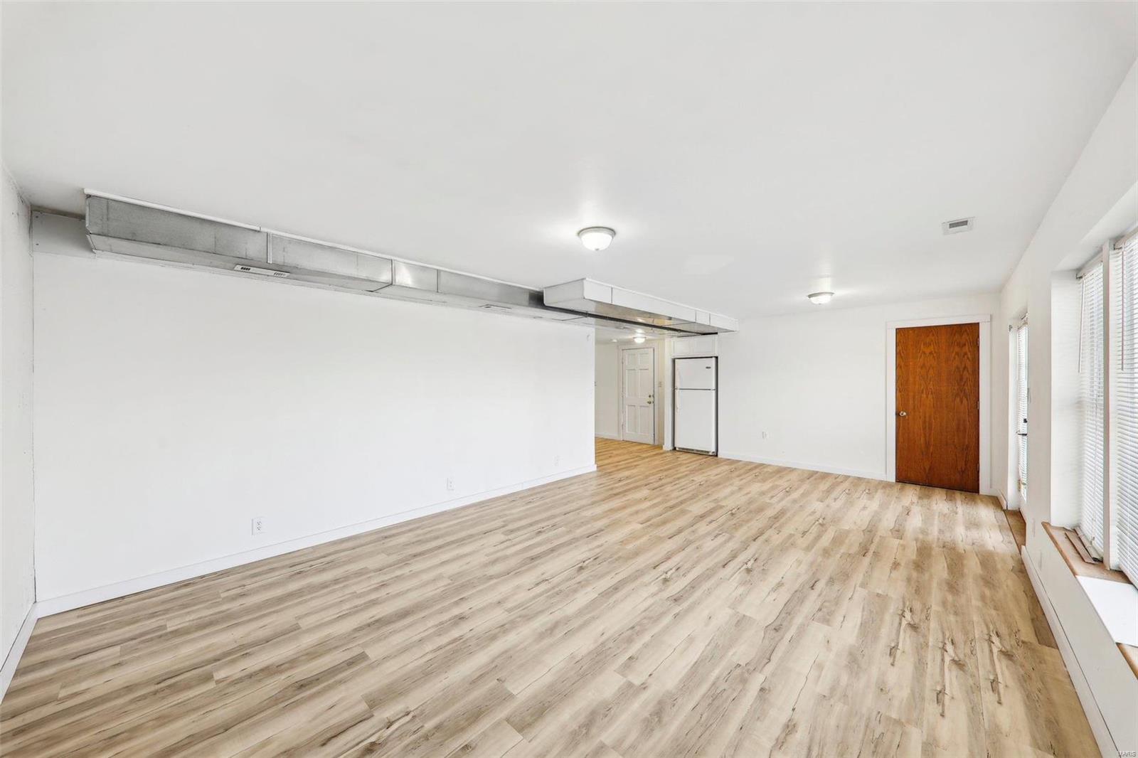 4043 E Shore Drive Property Photo 42