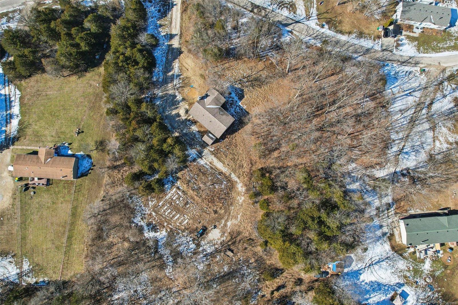 4043 E Shore Drive Property Photo 54