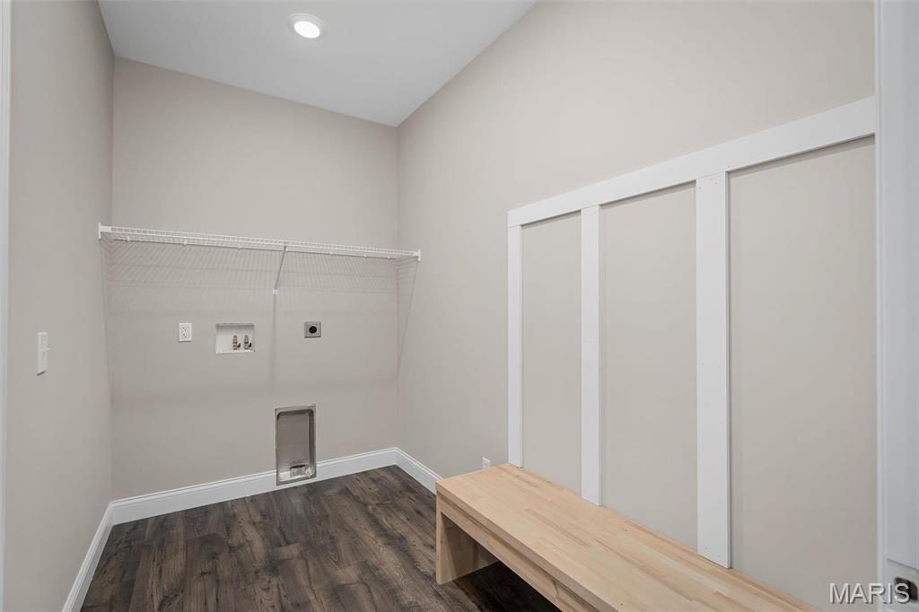 1 Oak At Park Hills Property Photo 6