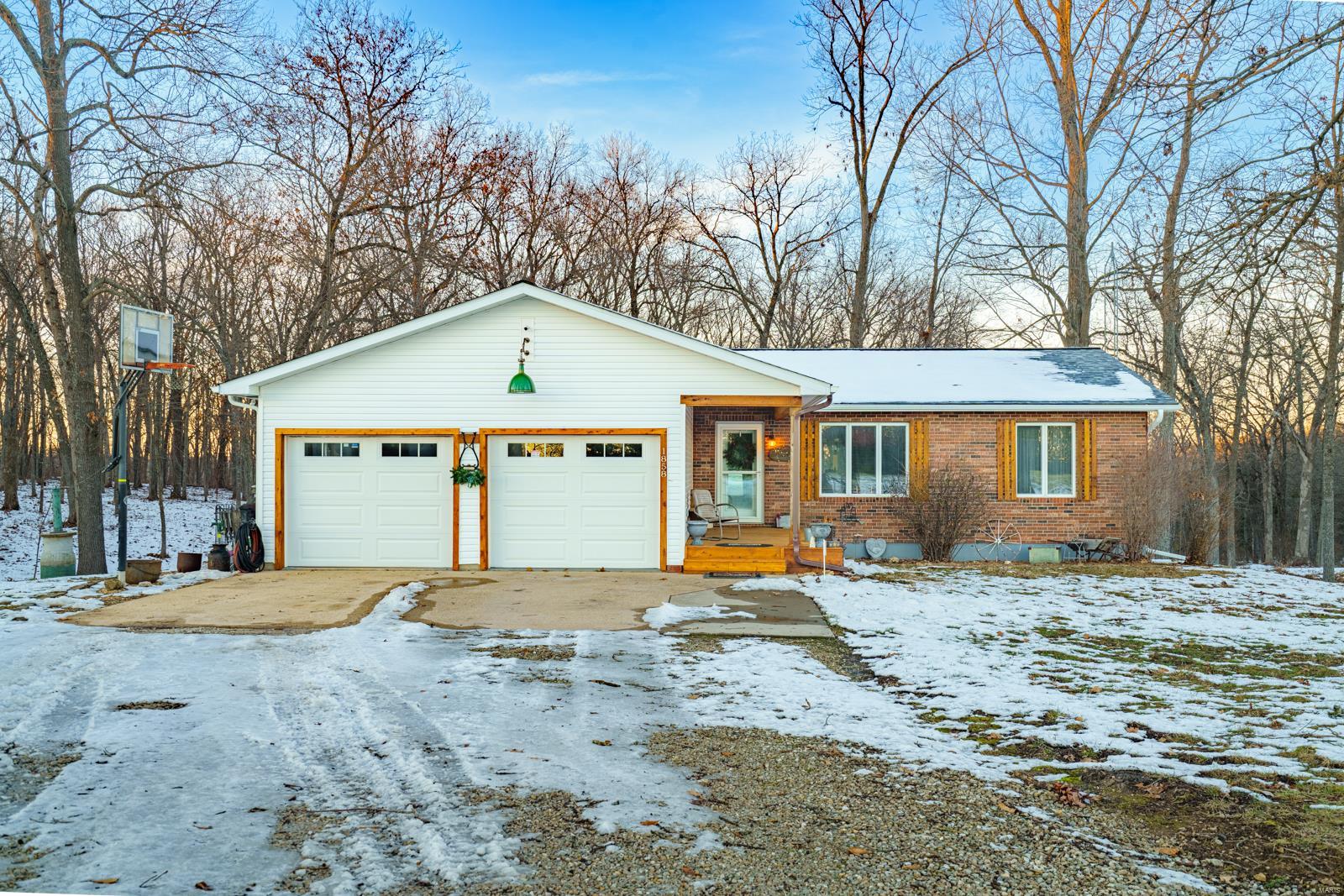 1858 Country Ridge Road Property Photo 1