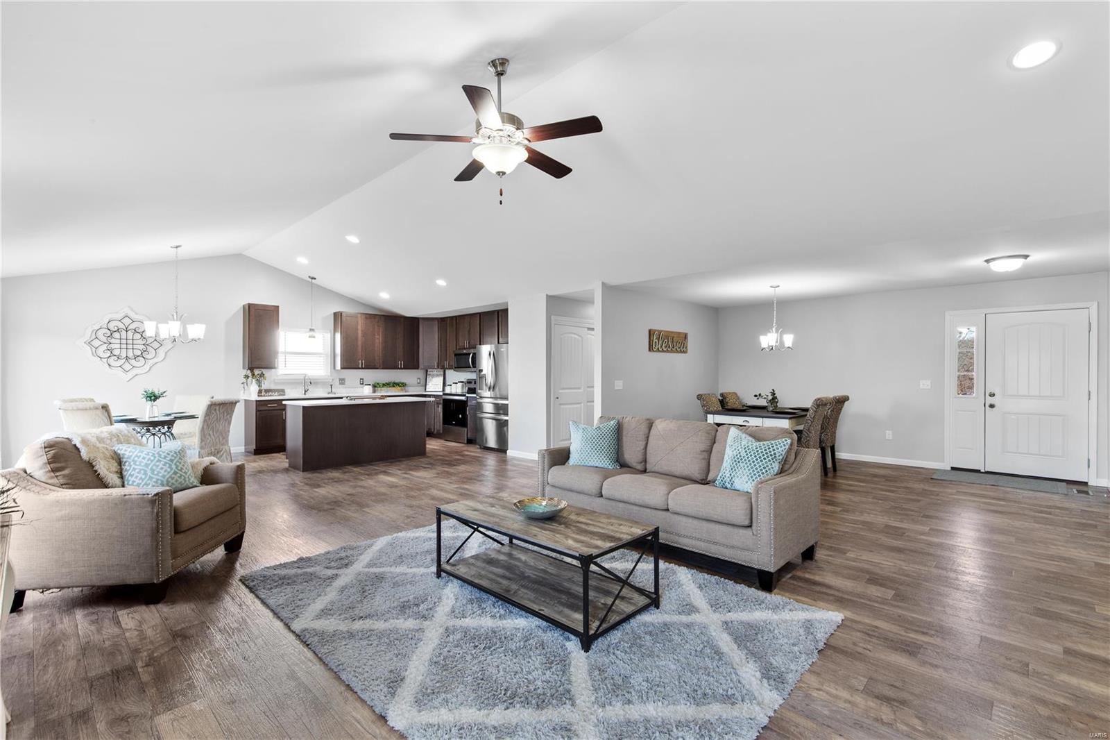 209 Auburn Ridge Drive Property Photo 8