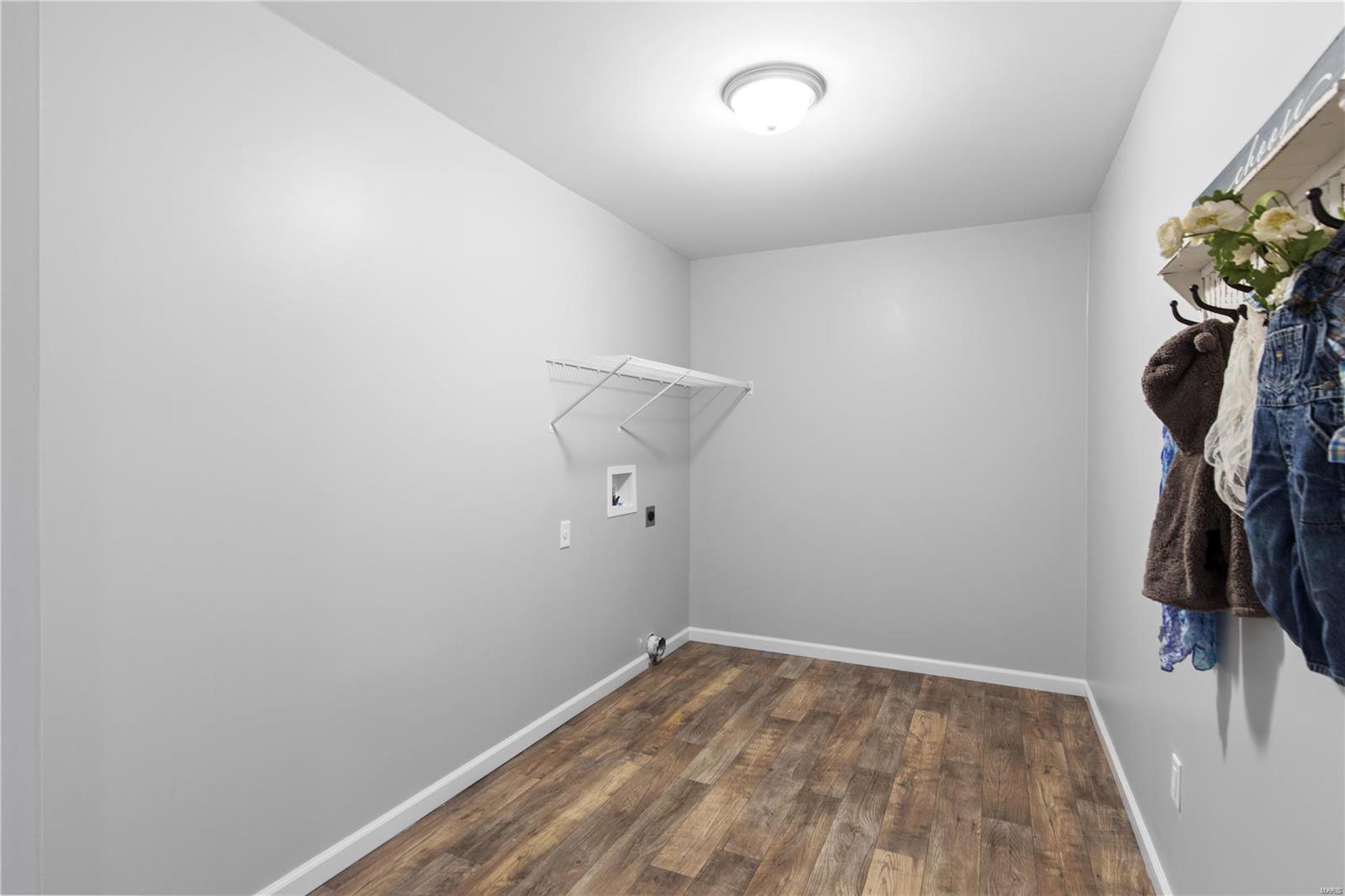 209 Auburn Ridge Drive Property Photo 13