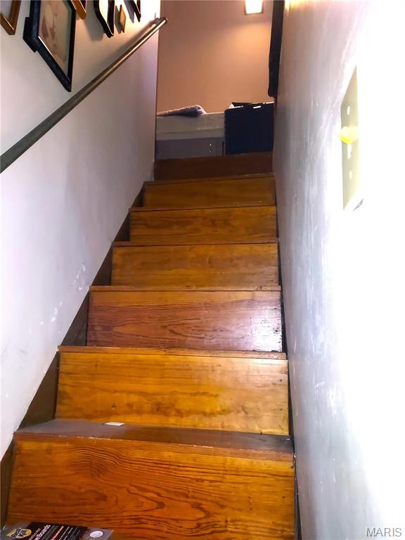 2106 Lackland Road Property Photo 27