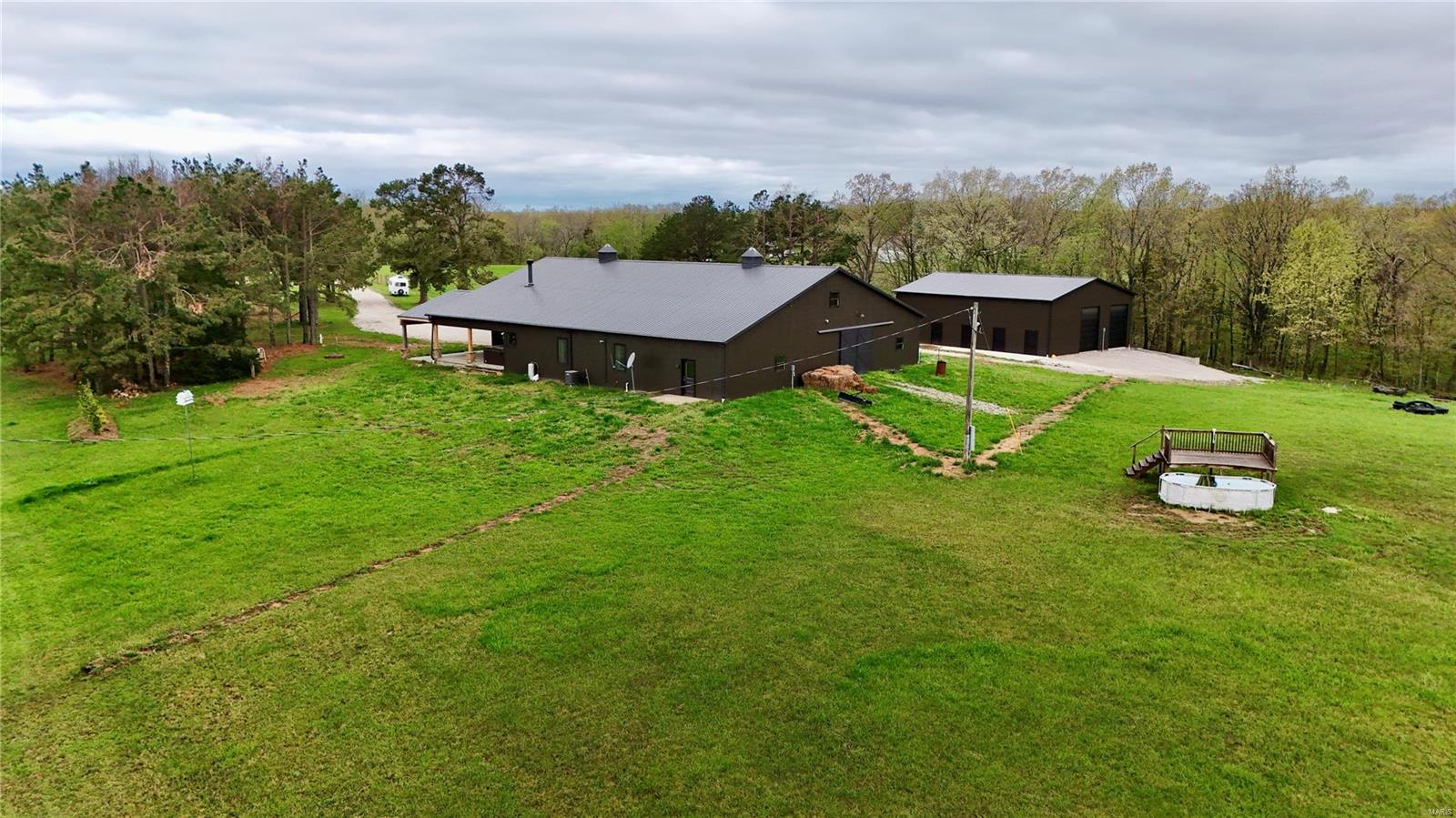 15096 Highway T Property Photo 4
