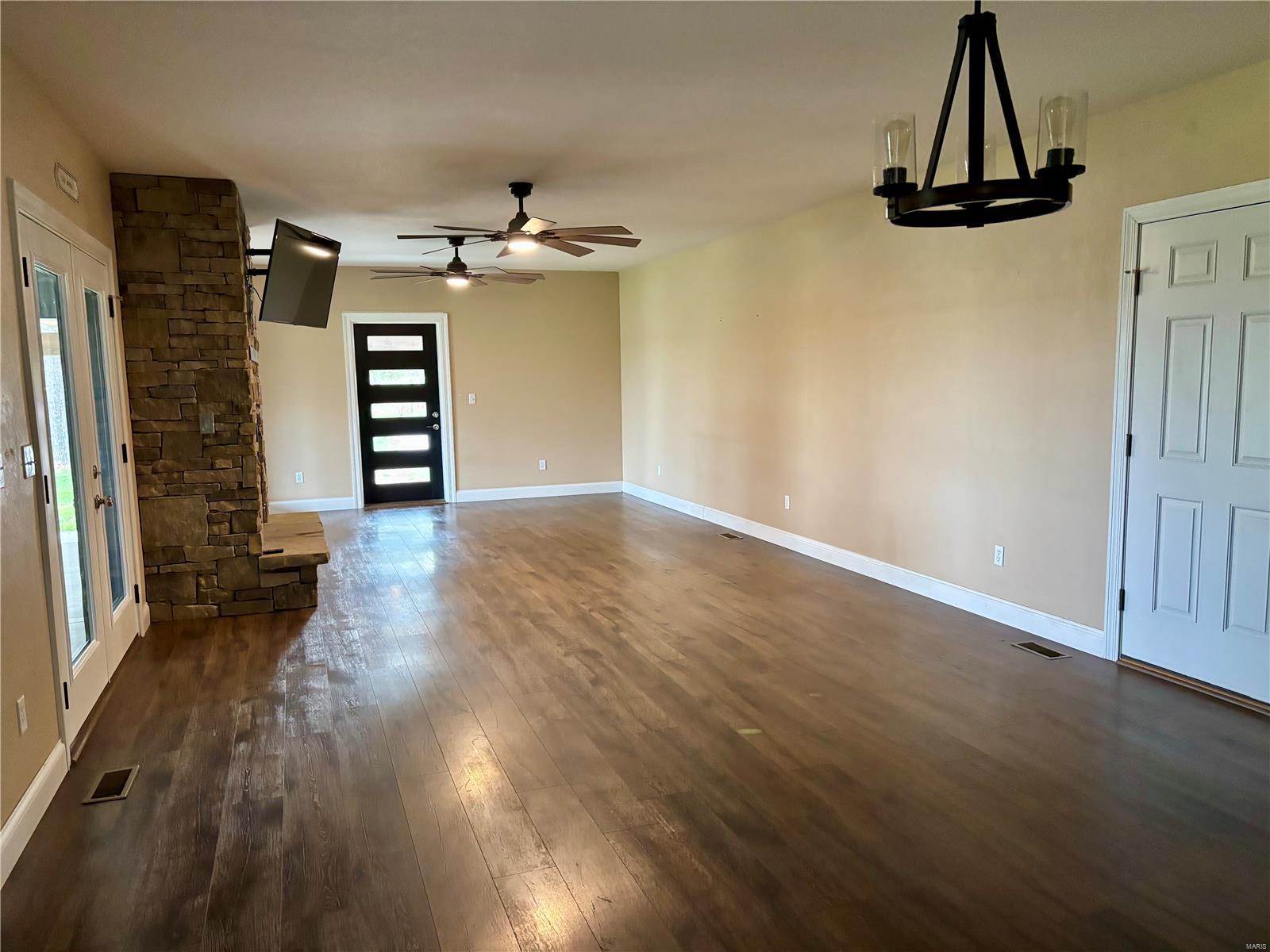 15096 Highway T Property Photo 8