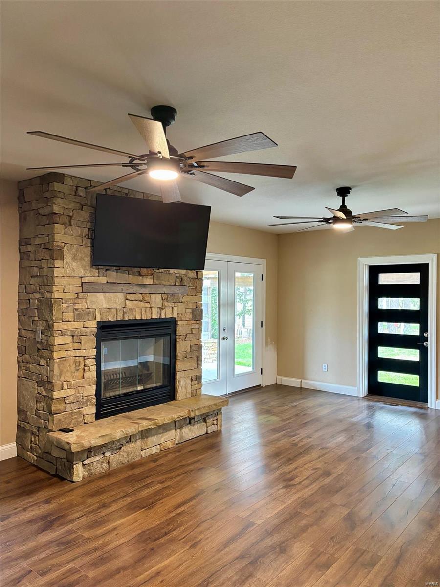 15096 Highway T Property Photo 9