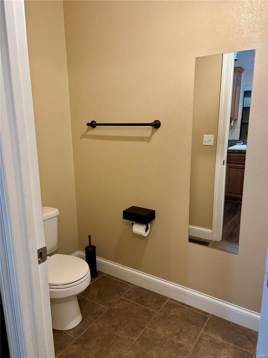 15096 Highway T Property Photo 16