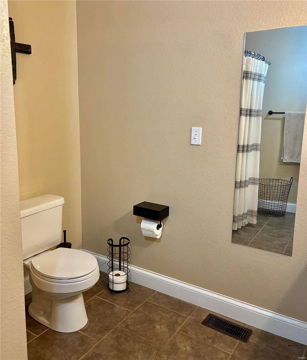 15096 Highway T Property Photo 23