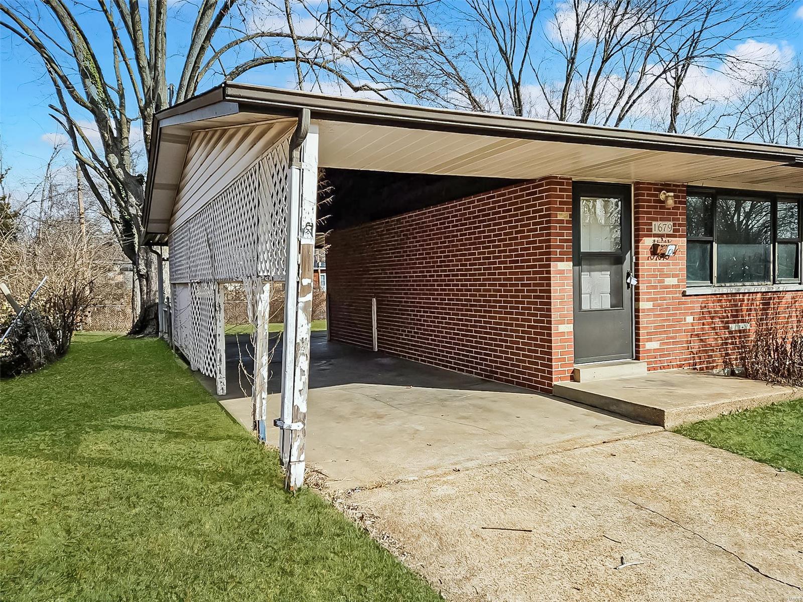 1679 Maldon Lane Property Photo 2