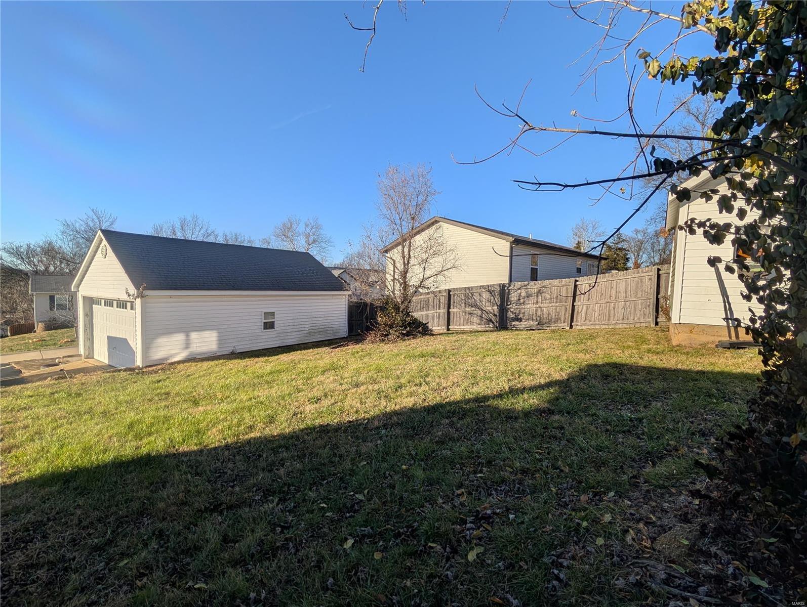 7063 State Road Bb Property Photo 7