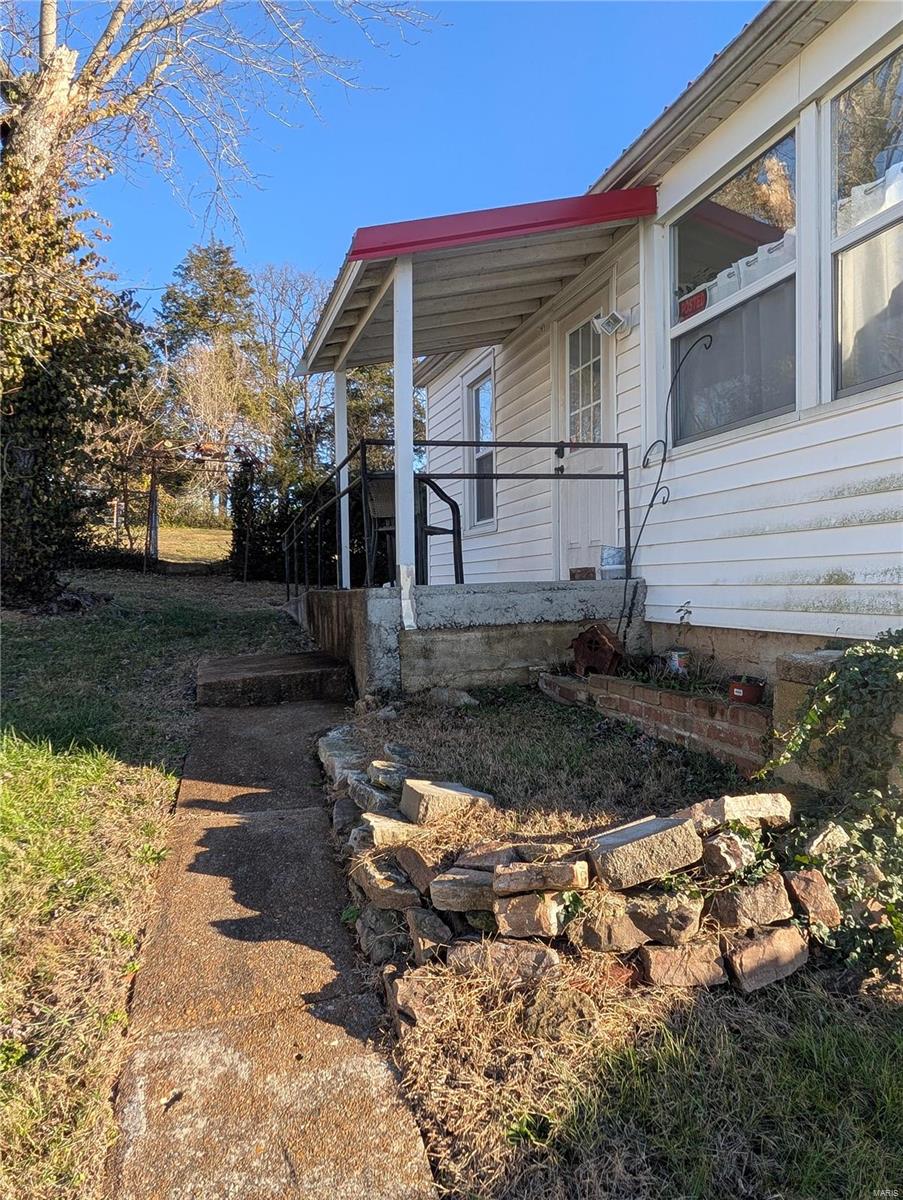 7063 State Road Bb Property Photo 8