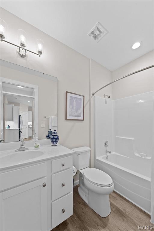 885 Walter Way Property Photo 17