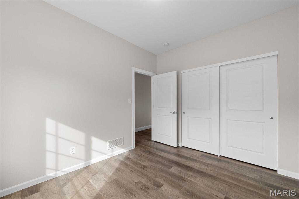 881 Walter Way Property Photo 13