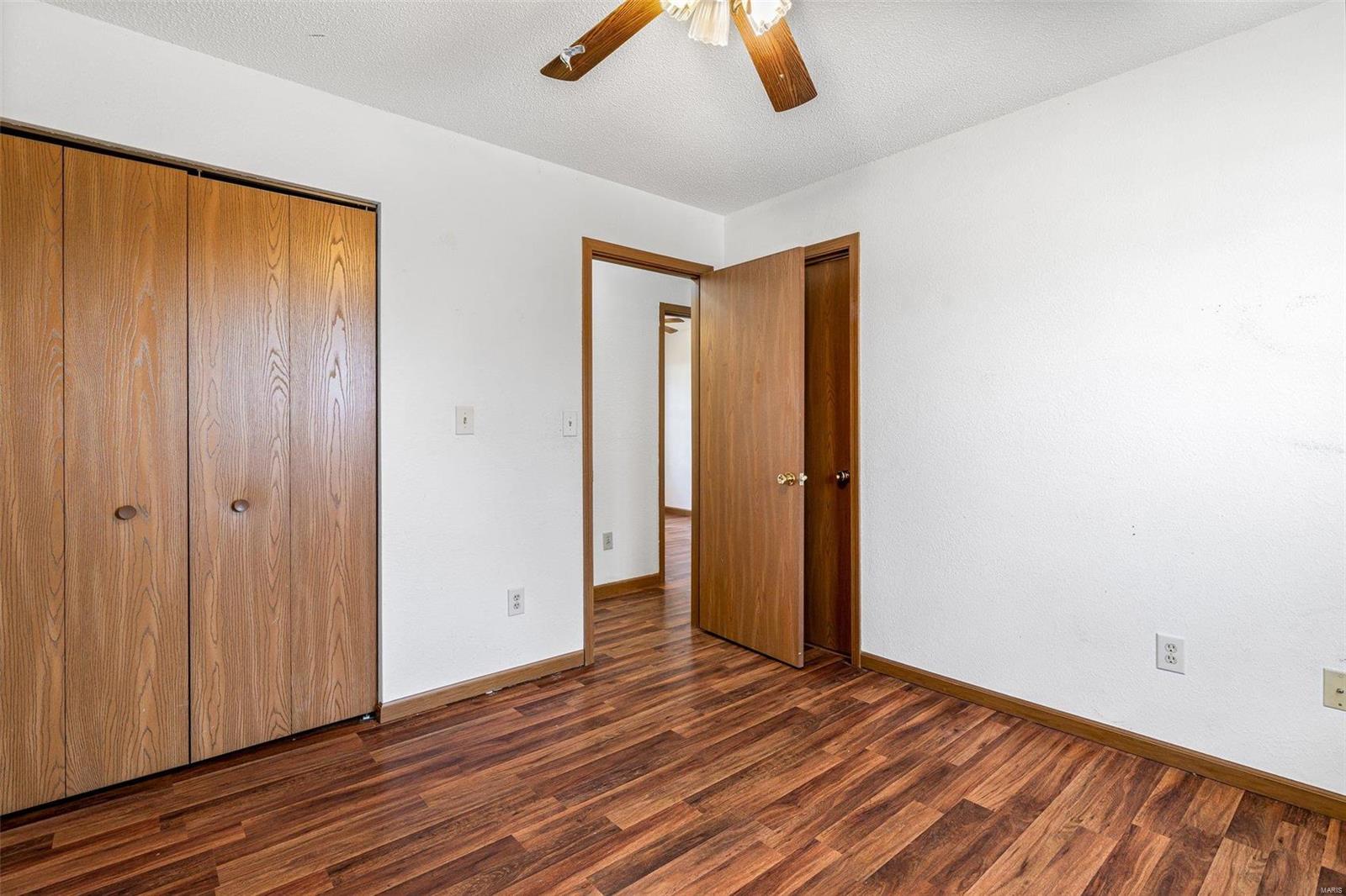 596 Huntleigh Court Property Photo 23