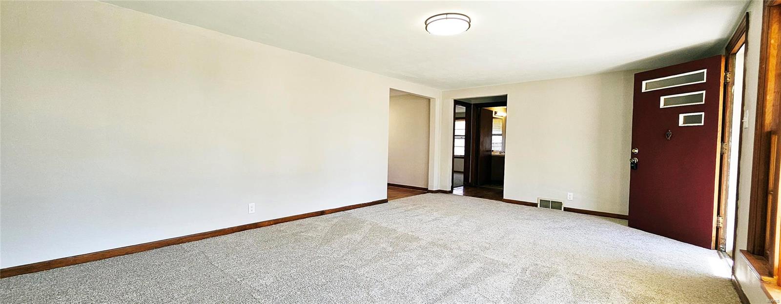 1606 New Madrid Street Property Photo 3