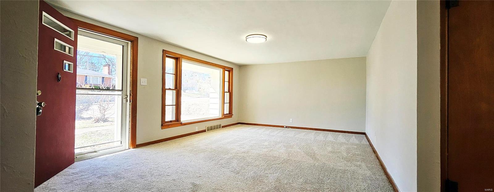 1606 New Madrid Street Property Photo 4