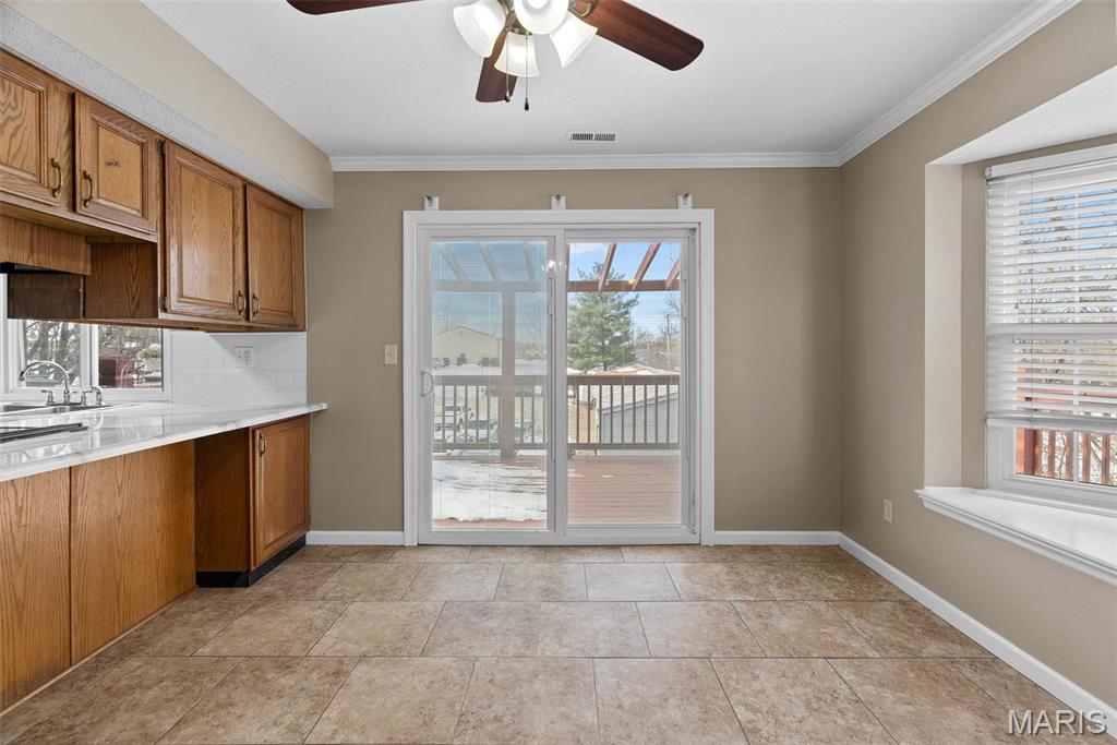 1619 Florine Boulevard E Property Photo 9