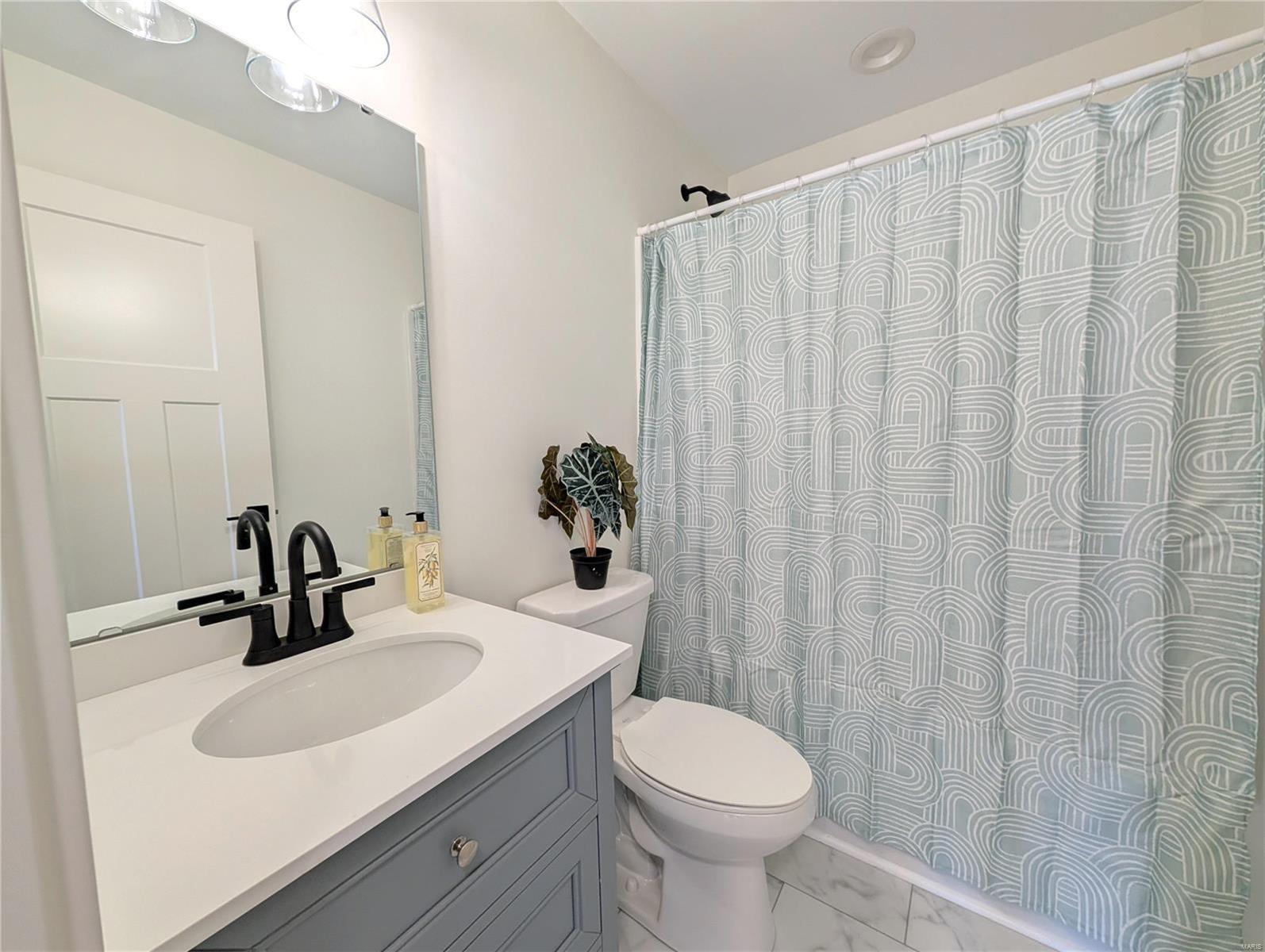 1086 S. Shore Property Photo 13