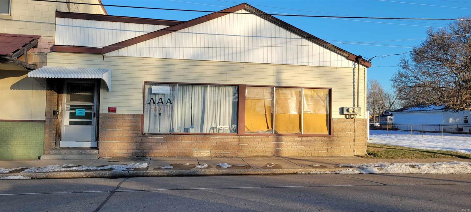 512 N Delmar Avenue Property Photo 1